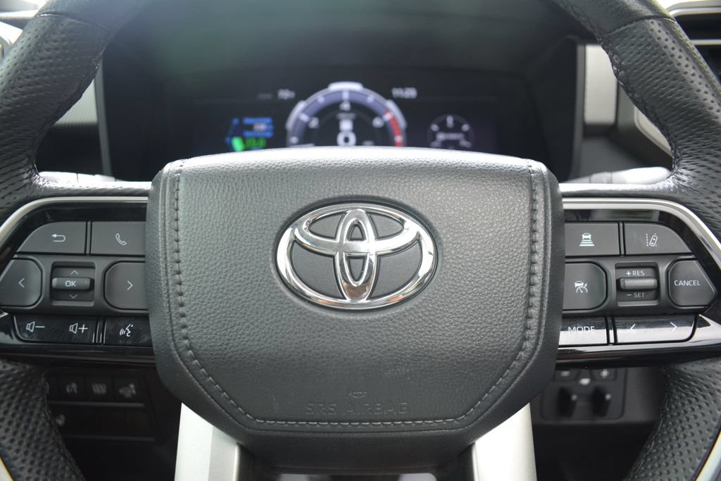 Used 2024 Toyota Tundra Limited AWD/4WD image 11