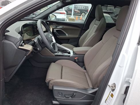 New 2025 Audi Q5 Premium Plus image 10