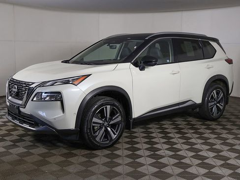 Used 2023 Nissan Rogue SL w/ SL Premium Package AWD/4WD image 9