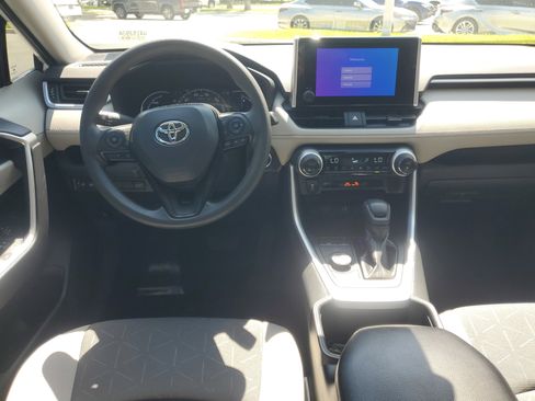 Certified 2024 Toyota RAV4 XLE w/ Convenience Package AWD/4WD image 11