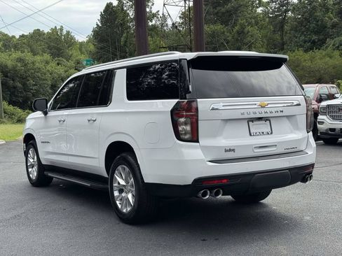 Used 2023 Chevrolet Suburban Premier RWD image 25