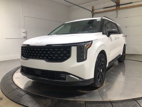 New 2026 Kia Carnival SX Prestige image 3