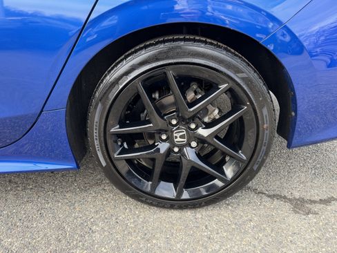 Used 2023 Honda Civic Sport image 5