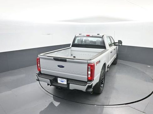 New 2026 Ford F250 4x4 Crew Cab Super Duty image 30