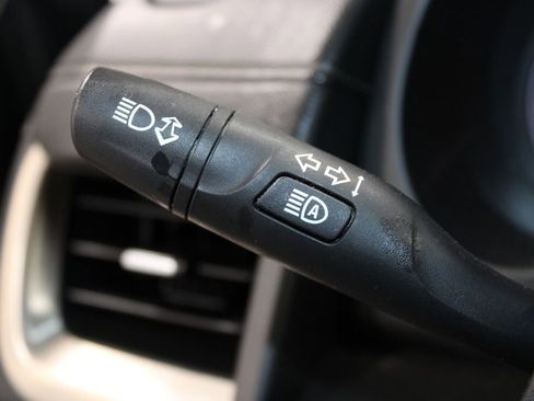Used 2018 GMC Terrain Denali w/ Advanced Safety Package AWD/4WD image 23