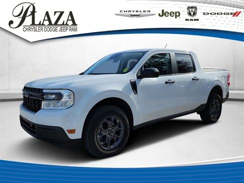 Used 2024 Ford Maverick XLT image 1