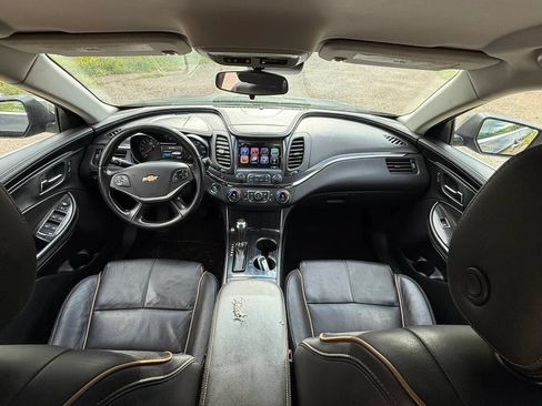 Used 2017 Chevrolet Impala Premier FWD image 30
