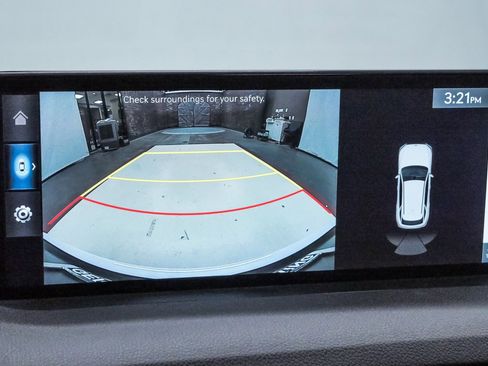 Certified 2025 Genesis GV70 3.5T Sport image 21