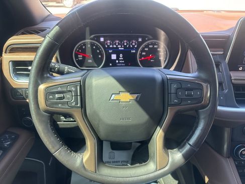 Used 2021 Chevrolet Suburban High Country w/ Premium Package AWD/4WD image 19