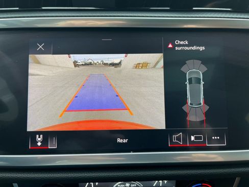 Used 2022 Audi Q3 2.0T Premium Plus image 39