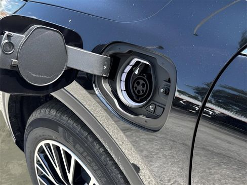 New 2025 Ford Escape SE w/ PHEV Premium Package image 14