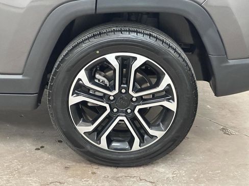 Certified 2023 Jeep Compass Limited image 53