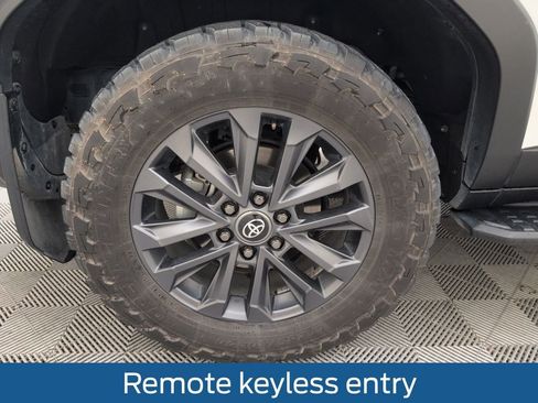 Used 2025 Toyota Land Cruiser w/ Premium Package image 20