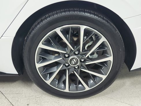 Used 2023 Hyundai Sonata Limited FWD image 52