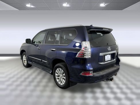 Used 2018 Lexus GX 460 Premium w/ Premium Package AWD/4WD image 3