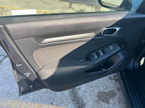Used 2025 Honda Civic LX image 13