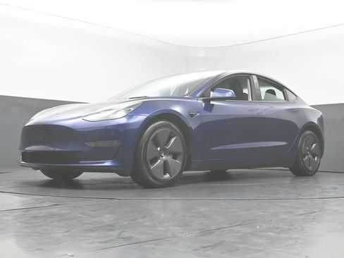 Used 2023 Tesla Model 3 Standard Range RWD image 49