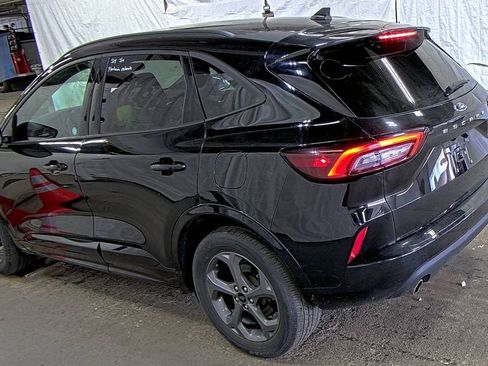 Used 2023 Ford Escape ST-Line image 4