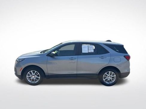 Used 2023 Chevrolet Equinox LS w/ Driver Confidence II Package image 2