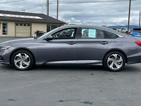 Used 2018 Honda Accord EX-L image 8