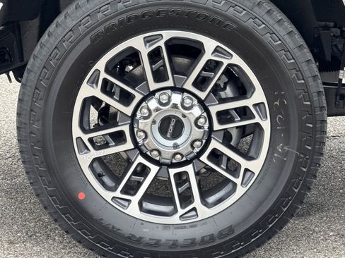 New 2026 Ford F350 Platinum w/ Platinum Plus Package AWD/4WD image 33