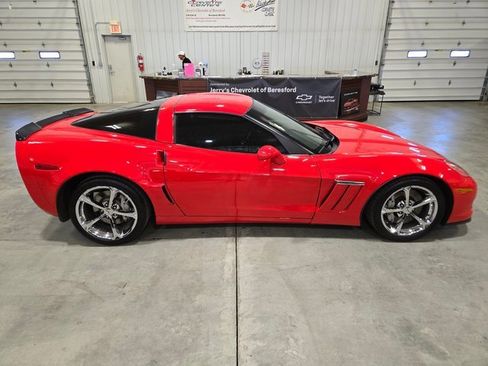 Used 2011 Chevrolet Corvette Grand Sport w/ Preferred Equipment Group image 6