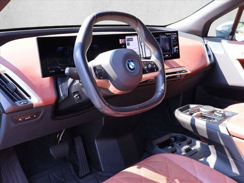Used 2023 BMW iX M60 AWD/4WD image 13