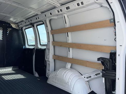 Certified 2024 Chevrolet Express 2500 w/ Driver Convenience Package RWD image 12