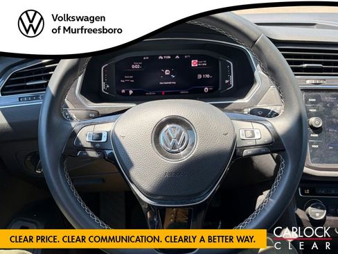 Used 2021 Volkswagen Tiguan SEL AWD/4WD image 16
