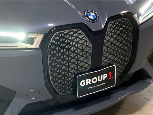 Certified 2024 BMW iX xDrive50 w/ Premium Package image 32