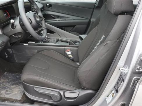 Certified 2026 Hyundai Elantra Sport FWD image 11