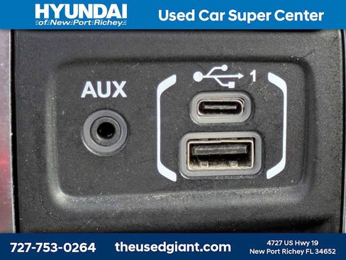 Used 2022 Jeep Wrangler Unlimited Sport image 27