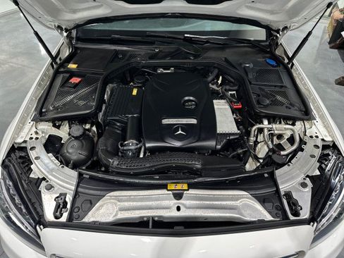 Used 2015 Mercedes-Benz C 300 4MATIC Sedan image 25