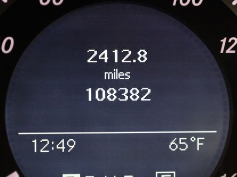 Used 2011 Mercedes-Benz C 300 4MATIC Sedan image 18