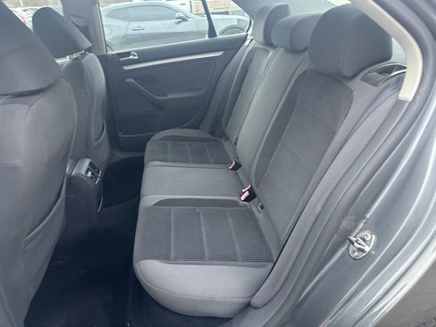Used 2009 Volkswagen Jetta S image 20