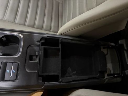 Used 2018 Ford Fusion S image 45