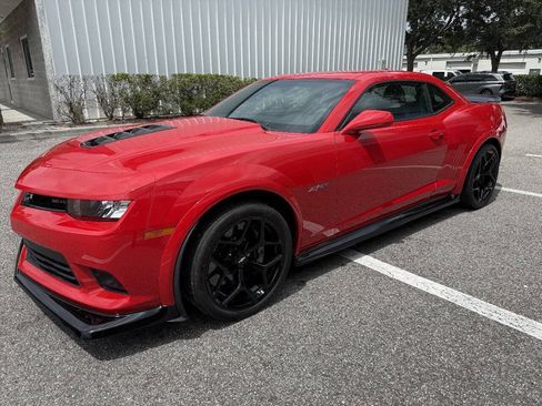 Used 2014 Chevrolet Camaro Z/28 RWD image 2