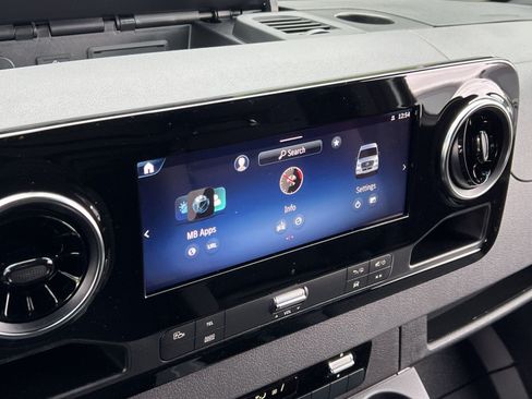New 2026 Mercedes-Benz Sprinter 2500 image 25