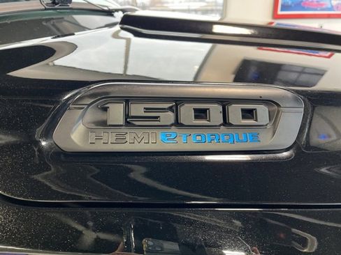 Used 2021 RAM 1500 Big Horn image 8