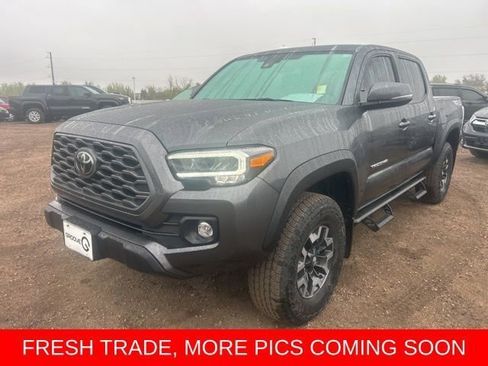 Used 2023 Toyota Tacoma TRD Off-Road w/ Technology Package AWD/4WD image 1