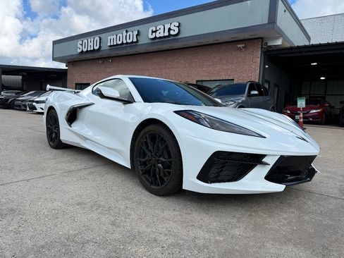 Used 2025 Chevrolet Corvette Stingray Premium Cpe w/ Stealth Interior Trim Package RWD image 3