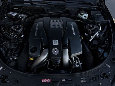 Used 2012 Mercedes-Benz CL 63 AMG 63 AMG image 35