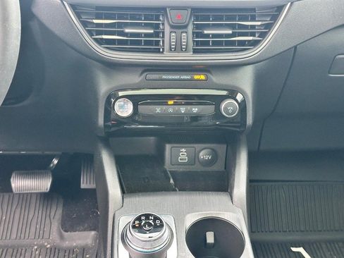 Used 2025 Ford Escape Platinum AWD/4WD image 15