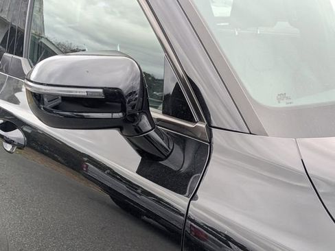 Used 2024 Kia Telluride SX X-Pro image 11