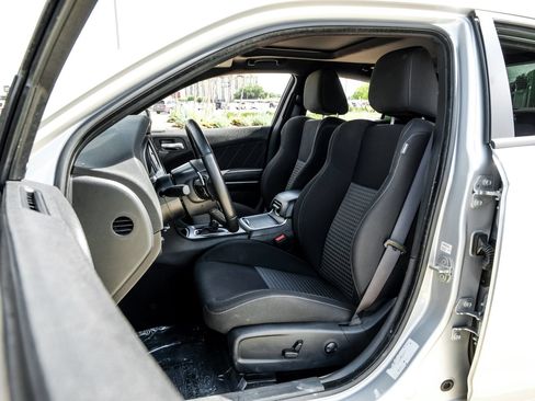 Used 2023 Dodge Charger Scat Pack w/ Harman/Kardon Audio Group RWD image 34
