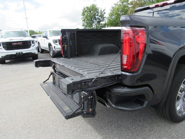 Used 2023 GMC Sierra 1500 Denali w/ Denali Reserve Package AWD/4WD image 37