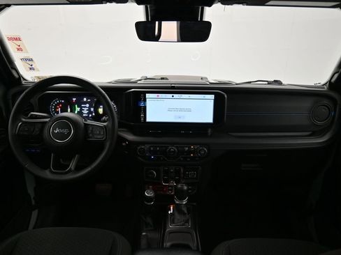 Used 2024 Jeep Wrangler Unlimited Rubicon 4xe w/ Technology Group image 14