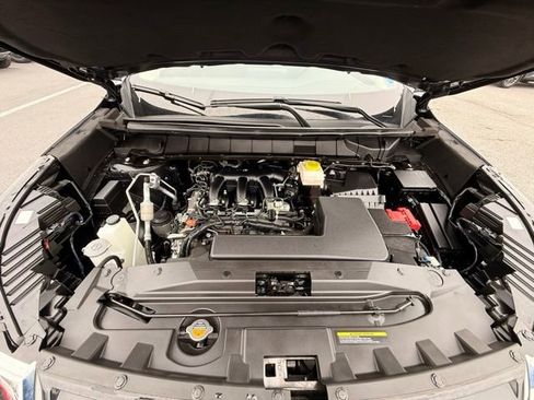 Certified 2023 Nissan Pathfinder SV AWD/4WD image 11