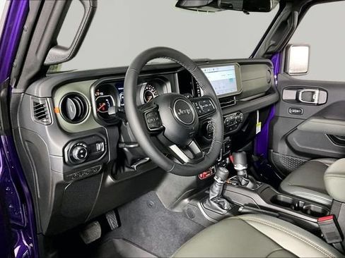 New 2026 Jeep Gladiator Mojave AWD/4WD image 7