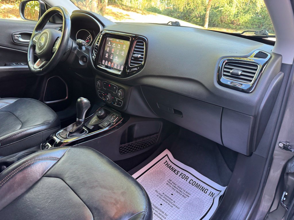 Used 2019 Jeep Compass Limited AWD/4WD image 28